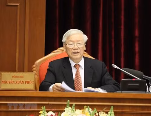 阮富仲：坚决同人事筹备工作中的一切机会主义、卖官鬻爵表现作斗争