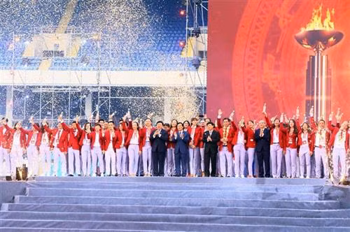 越南体育代表团 “越南自豪”表彰会隆重举行。图自越通社 越南体育代表团 “越南自豪”表彰会隆重举行。图自越通社