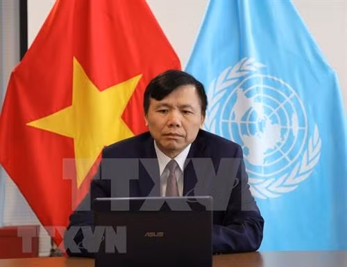 越南驻联合国代表团团长邓廷贵大使。图自越通社 越南驻联合国代表团团长邓廷贵大使。图自越通社