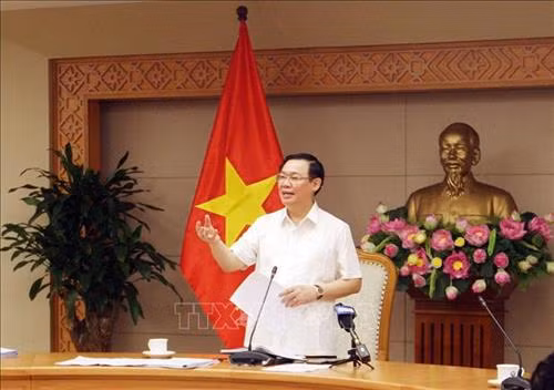 越南政府副总理王廷惠发表讲话。图自越通社 越南政府副总理王廷惠发表讲话。图自越通社