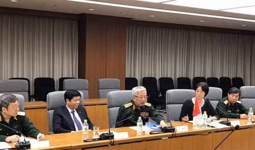 越南代表团。(图片来源:越通社) 越南代表团。(图片来源:越通社)