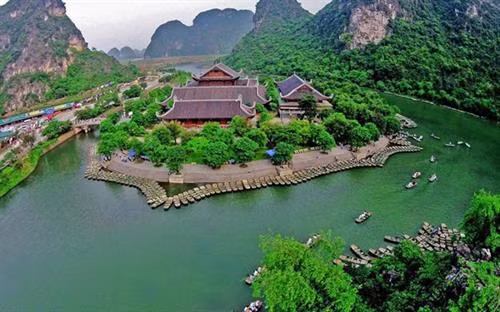 附图:宁平省长安名胜群。图自互联网 附图:宁平省长安名胜群。图自互联网