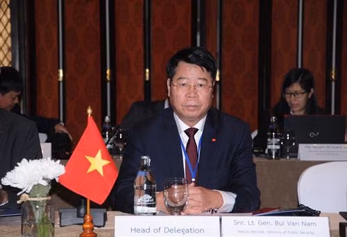 越南公安部副部长裴文南。(图片来源:越通社) 越南公安部副部长裴文南。(图片来源:越通社)