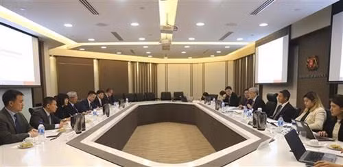对话会场景 图自越通社 对话会场景 图自越通社