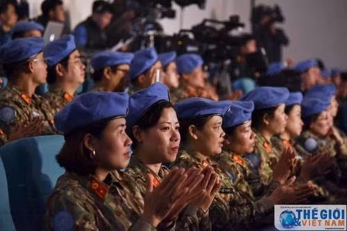 即将参加联合国维和行动的越南军官。图自http://baoquocte.vn 即将参加联合国维和行动的越南军官。图自http://baoquocte.vn