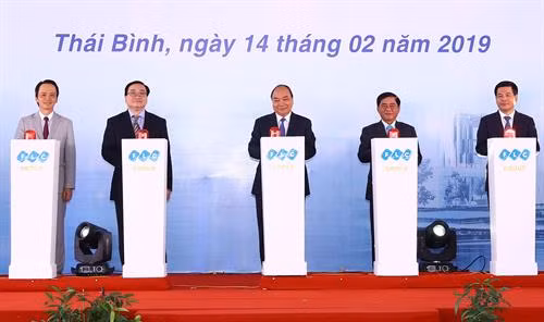 政府总理也出席设在太平省级医院的病床规模1000张的国际综合医院动工仪式。图自越通社