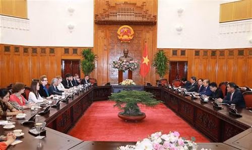 会见场景。图自越通社 会见场景。图自越通社