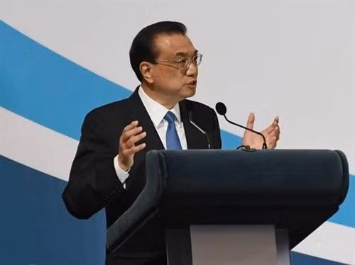 中国总理李克强发表讲话。(图片来源:越通社) 中国总理李克强发表讲话。(图片来源:越通社)