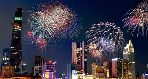 胡志明市将燃放烟花庆祝越南南方解放日44周年。图自互联网