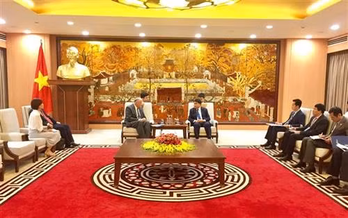 会见场景。图自越通社