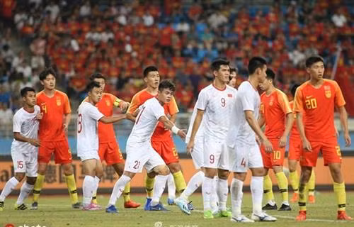 越南U22-中国U22友谊赛 2-0。图自越通社