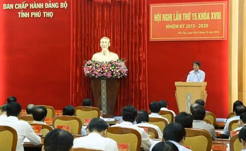 富寿省委书记黄民莫在会上发表讲话。图自互联网