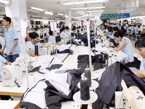 资料图：2019年前3月越南纺织品服装出口额达87亿美元。图自越通社