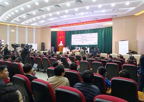 座谈会场景。(图片来源:baotainguyenmoitruong.vn) 座谈会场景。(图片来源:baotainguyenmoitruong.vn)