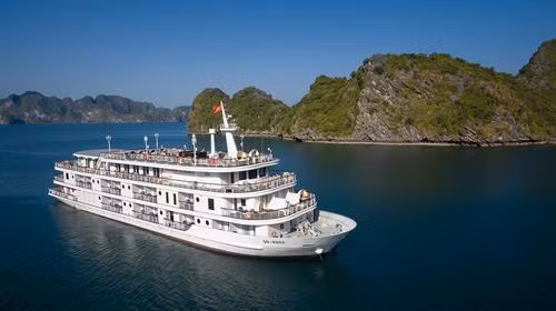 下龙天堂(Paradise Halong)游轮。图自因特网 下龙天堂(Paradise Halong)游轮。图自因特网