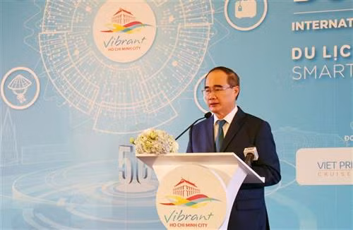 越共中央政治局委员、胡志明市市委书记阮善仁。图自越通社 越共中央政治局委员、胡志明市市委书记阮善仁。图自越通社