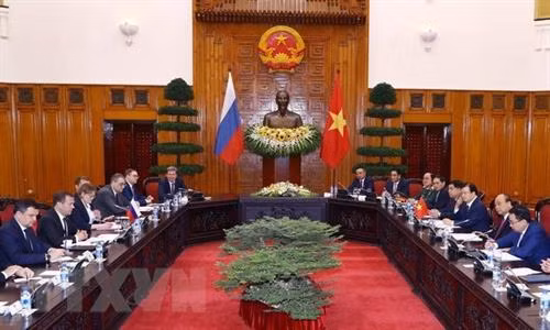 会谈场景 图自越通社 会谈场景 图自越通社