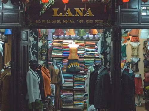 会安市裁缝店。（图片来源: 越通社）