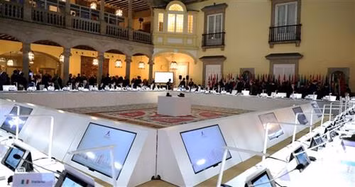 第十四届亚欧外长会议全景。图自越通社 第十四届亚欧外长会议全景。图自越通社