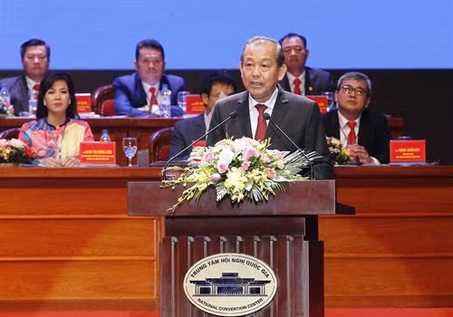 越南政府常务副总理张和平发表讲话 图自越通社
