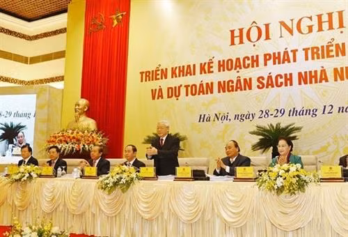 参加会议的各位领导人。（图片来源：越通社）