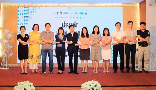 改善越南气候行动联盟揭牌仪式。图自越通社