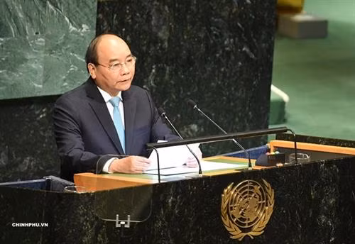 资料图:越南政府总理阮春福在第73届联合国大会一般性辩论会上发表讲话。图自互联网 资料图:越南政府总理阮春福在第73届联合国大会一般性辩论会上发表讲话。图自互联网