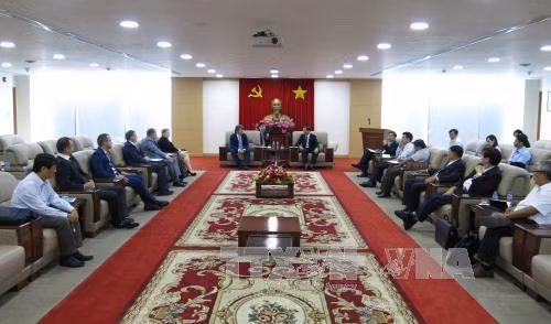 工作会谈全景。(图片来源:越通社) 工作会谈全景。(图片来源:越通社)