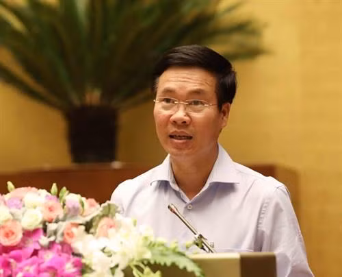 中央宣教部部长武文赏在会议闭幕式上致辞。(图片来源:越通社) 中央宣教部部长武文赏在会议闭幕式上致辞。(图片来源:越通社)