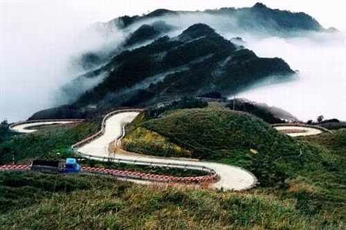 谅山省圻琼江的美景 图自互联网