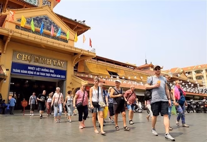 4.30和5.1假期越南各地旅游业获得大丰收