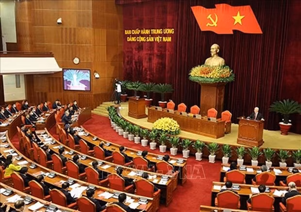 党建和政治体系建设：越共中央总书记阮富仲签发关于党员禁令的第37号规定