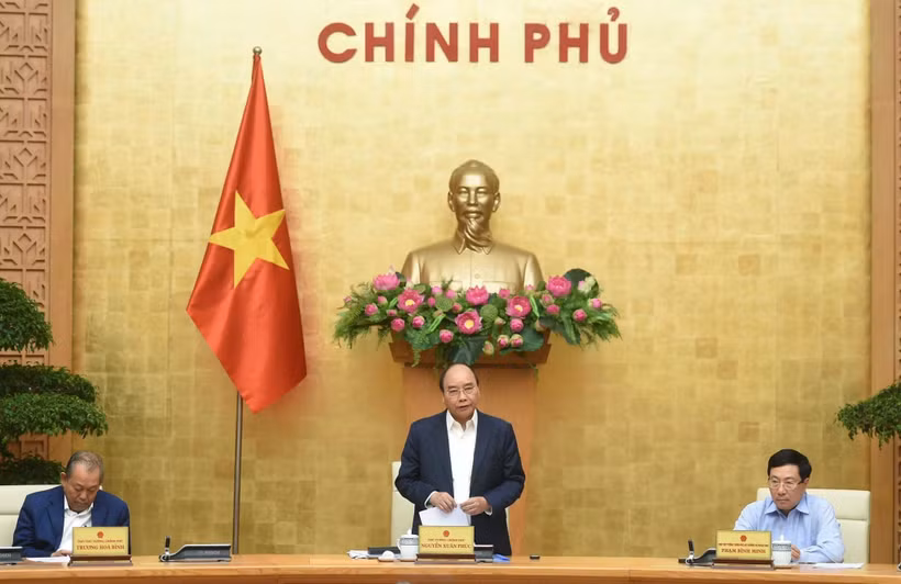 政府总理阮春福：继续实施双重目标