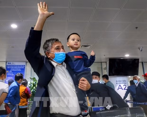 确保旅居乌克兰越南公民的生命和财产安全是越南第一优先