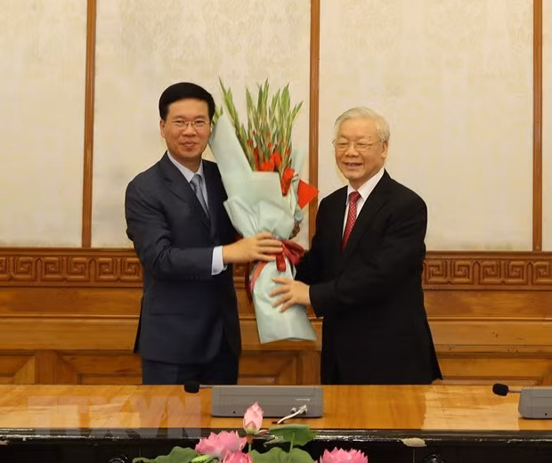 越共中央政治局委员分工明确 武文赏同志担任中央书记处常务书记