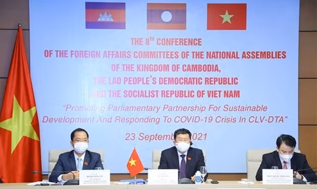 越老柬三国国会对外委员会关于发展三角区的第八次会议开幕