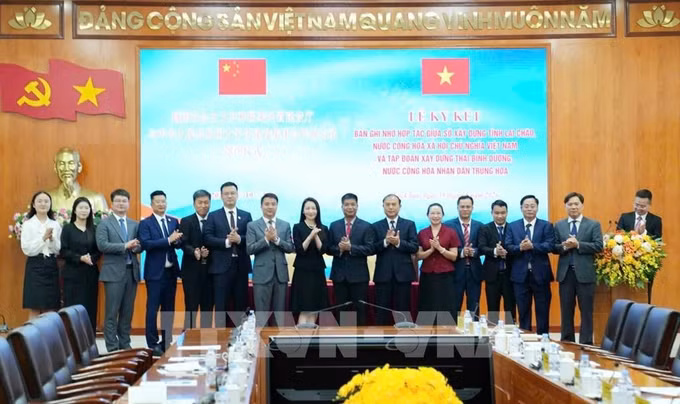 151050-lai-chau-ky-ket-ghi-nho-hop-tac-voi-tap-doan-xay-dung-thai-binh-duong-trung-quoc.jpg