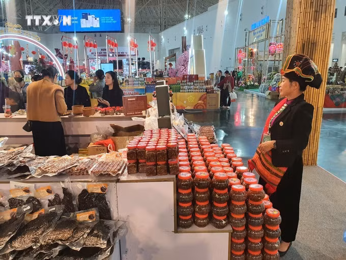 vna-potal-hoi-cho-mua-xuan-2026-am-thuc-tay-bac-lan-toa-ban-sac-van-hoa-vung-cao-8575079.jpg