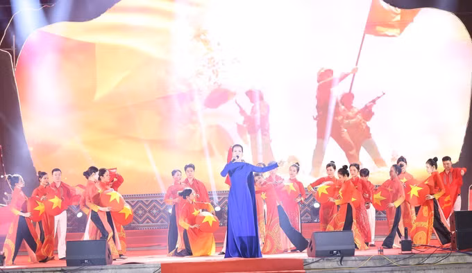 vna-potal-khai-hoi-mua-he-sa-pa-nam-2026-8733776.jpg