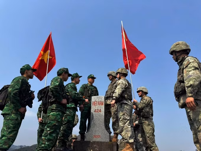 4-tuan-tra-song-phuong-o-ha-giang-anh-manh-cam.jpg