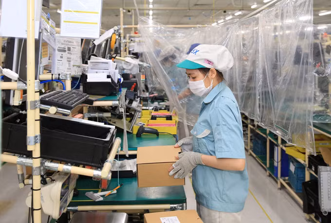 河内市助力企业实施抗击疫情与维持生产活动的双重目标 ảnh 1