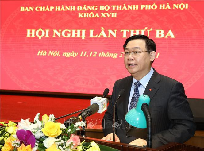 越共中央政治局委员、河内市委书记王庭惠。图自越通社 河内市公布10项工作计划 ảnh 1
