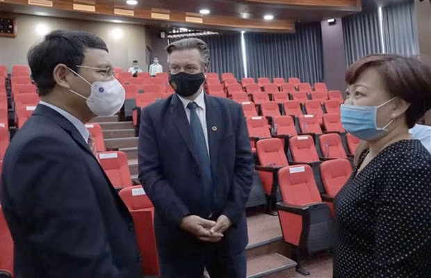 岘港向高科技项目颁发投资许可证 ảnh 2