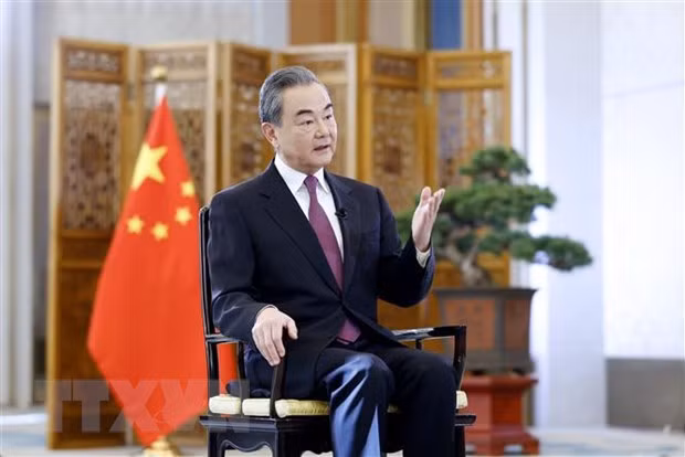 中国外长王毅会见东盟各国驻中国大使 ảnh 1