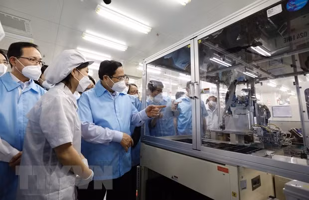越南政府总理范明政走访太原省 ảnh 2