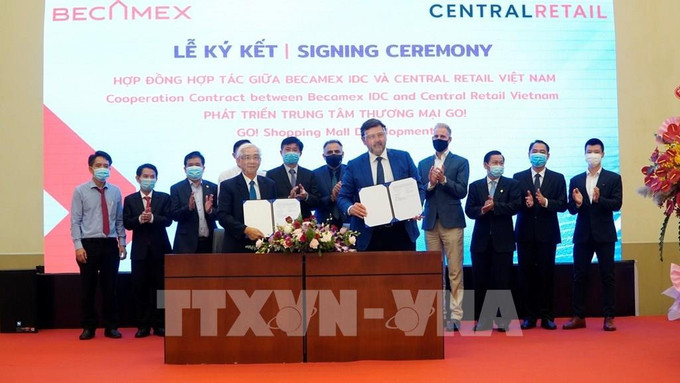 签署仪式 图自越通社 泰国中央零售集团Central Retail对GO!购物中心投资3500万美元 ảnh 1