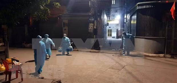 新冠肺炎疫情：广宁省暂停所有客运活动 ảnh 1