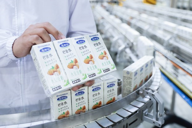 对中国出口的杏仁豆奶产品。图自越通社 越南乳制品股份公司对中国出口一大批种子奶和炼乳产品 ảnh 1