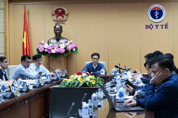 国家疫情防控指导委员会与有关地方和部门召开紧急视频会议。卫生部供图 越南新增两例本地确诊病例 立即主动采取强有效防控措施控制住疫情 ảnh 1