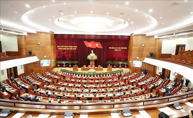 越南共产党第十二届中央委员会第十四次全体会议。图自daihoidang.vn 2011年《纲领》在理论和实践上都取得实质性进展 ảnh 1